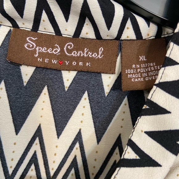 Speed Control size XL Romper shorts tan and black - Picture 3 of 5